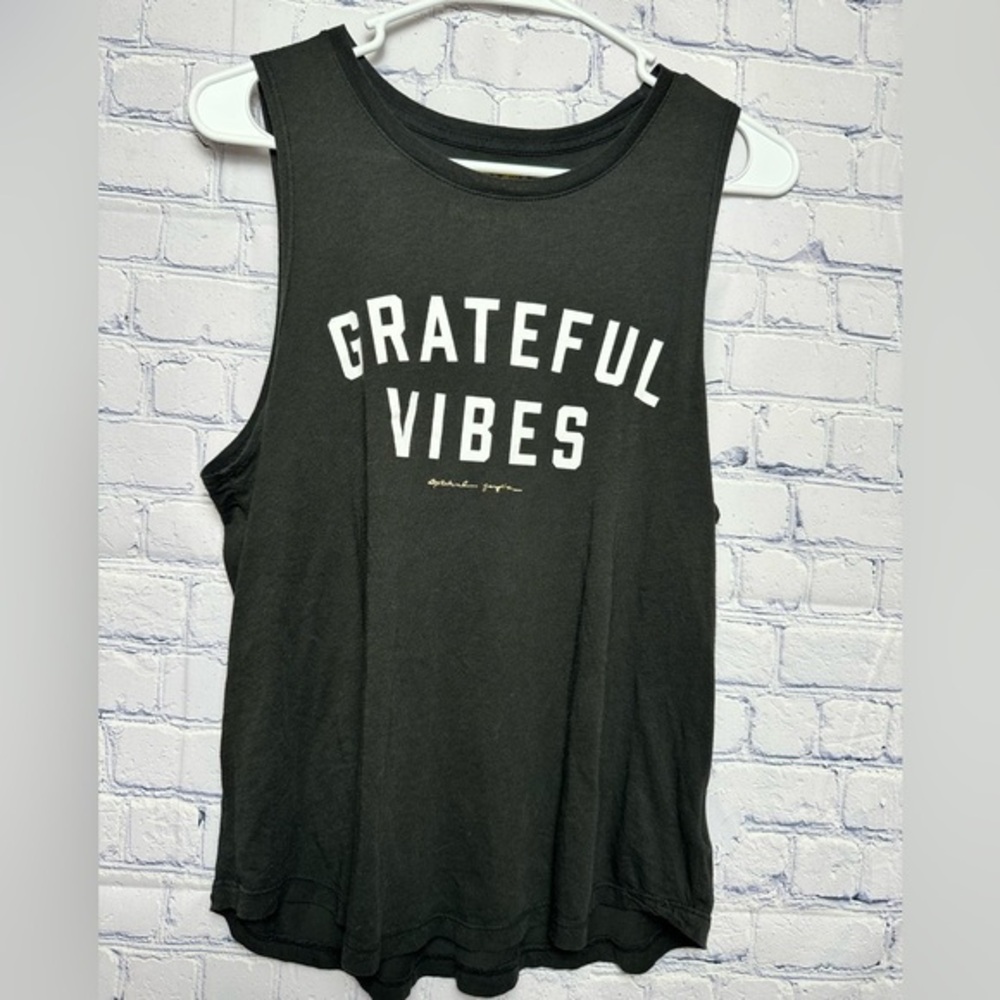 GRATEFUL VIBES gray muscle T-shirt